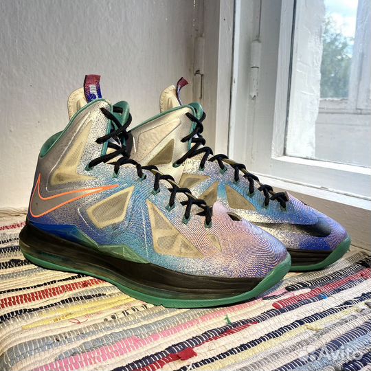 Баскетбольные кроссовки Nike LeBron 10