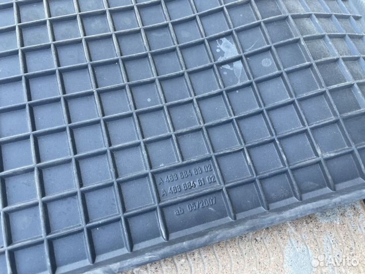 Резиновые ковры салона G-Class W463