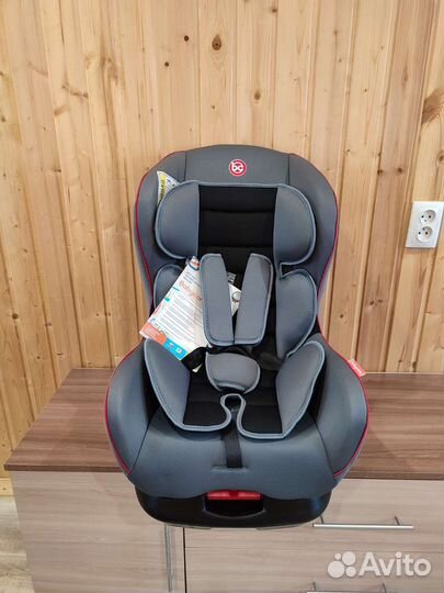 Автокресло новое (0-18 кг) Babycare Rubin