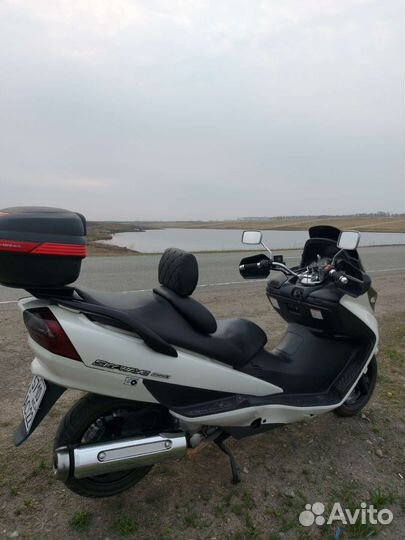 Suzuki skywave 250s