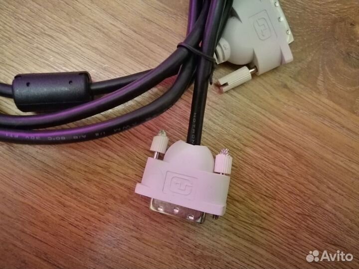 Различные кабели из личных запасов