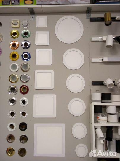 Светильник потолочный встраиваемый