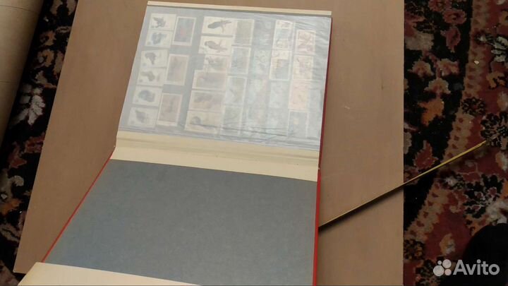 Большой альбом с марками