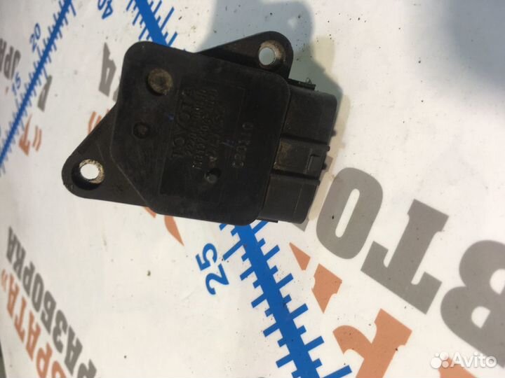 Тойота Хайлюкс Расходомер воздуха (дмрв)