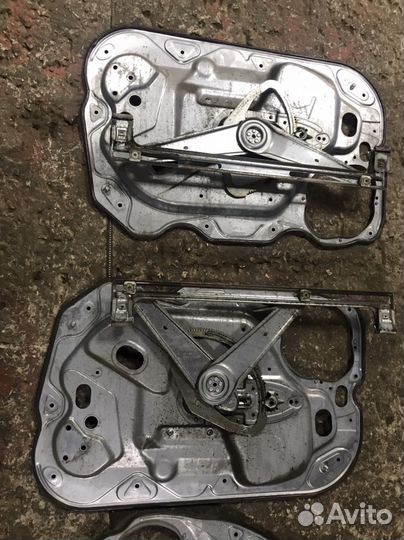 Трапеция стеклоподъемников Ford Focus 2