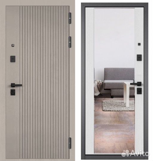 Дверь с зеркалом