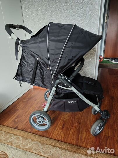Прогулочная коляска valco baby snap 4