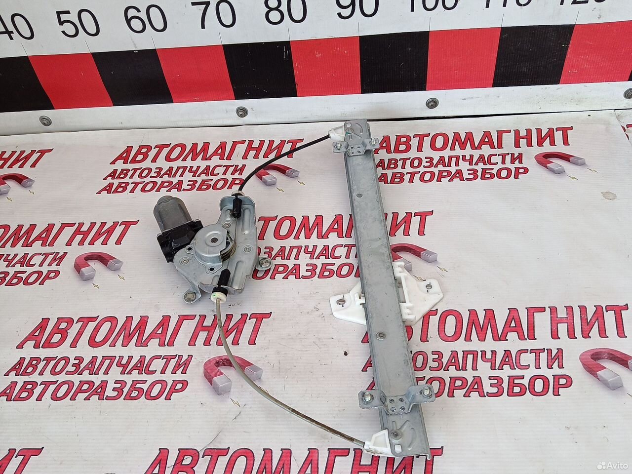 Стеклоподъемник задний правый Киа Рио 3