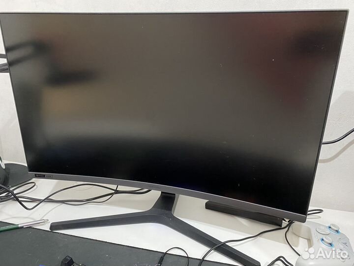 Монитор samsung 27 изогнутый 240 герц