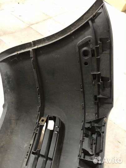 Бампер передний Golf 4