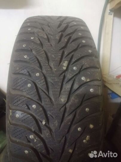 Yokohama Advan Sport V103S 235/60 R16 30J