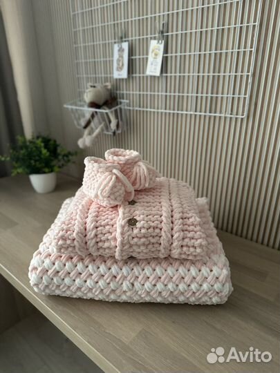 Подарочные наборы на выписку/рождение 0+