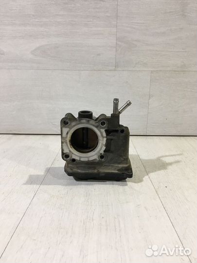 Дроссельная заслонка toyota corolla 120 1.6 мт хет