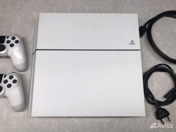 PlayStation 4 Fat - 1208A 500GB белая