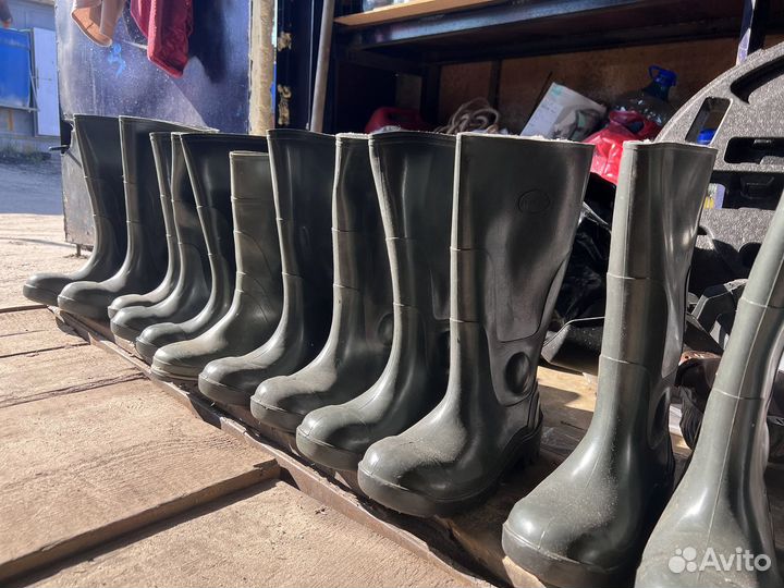 Продам обувь