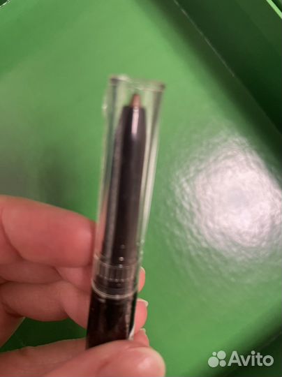 ID хайлайтер для век и карандаш для бровей 2 в 1