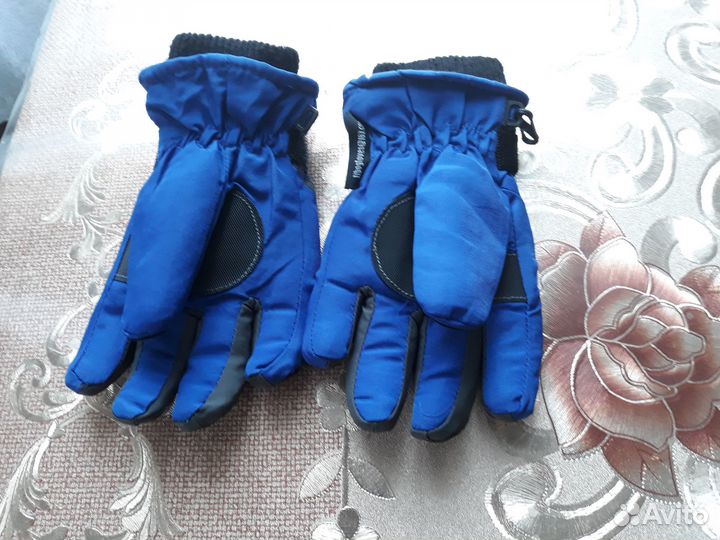 Новые зимние перчатки 4-5лет
