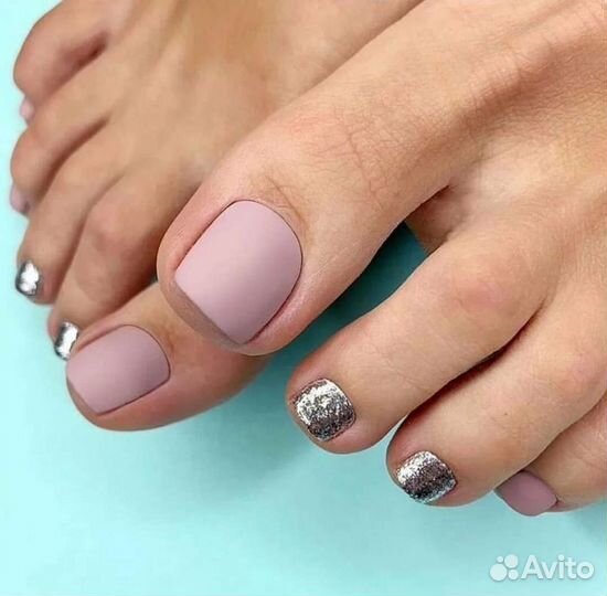 Маникюр педикюр