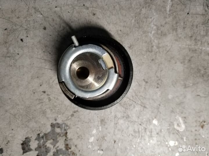 Ролик-натяжитель ремня грм FW9Q6K254BA
