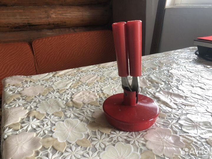 Закаточная машинка для крышек/банок