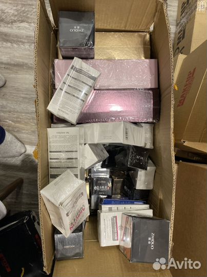 Косметика уходовая, маски, крема, сыворотки