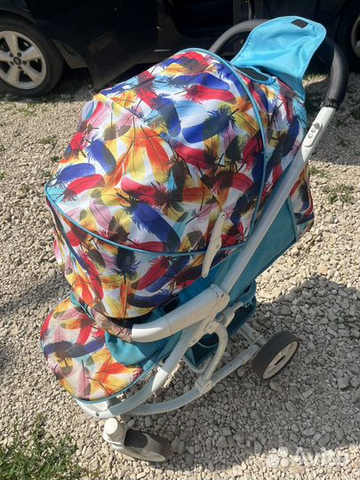 Прогулочная коляска