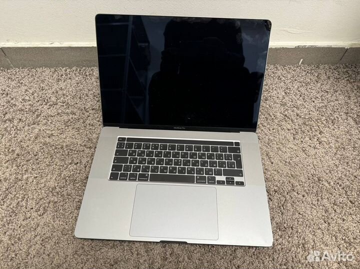 MacBook Pro 16 2019 разбита матрица