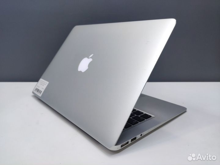 MacBook Air 13