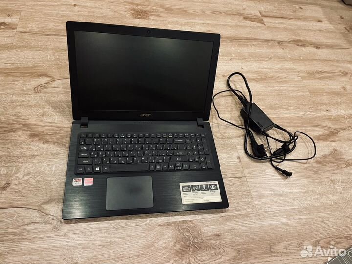 Ноутбук Acer aspire 3