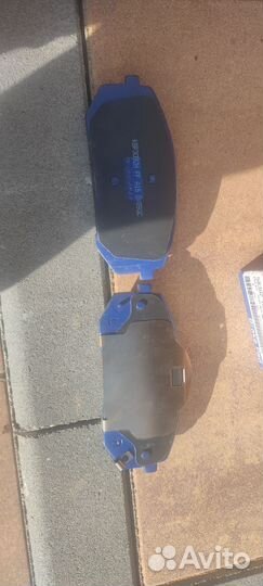 Тормозные колодки Hyndai IX35 передние,ориг, новые