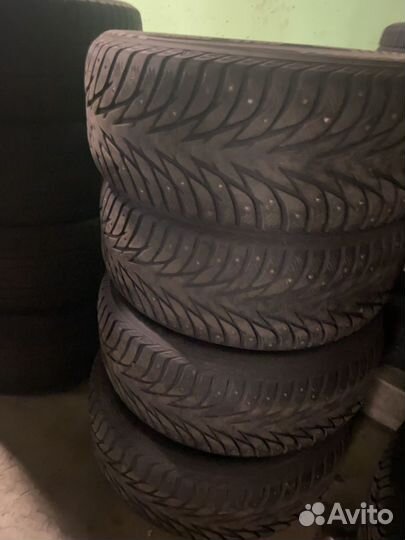 Yokohama Ice Guard Stud IG35 255/50 R19 107T