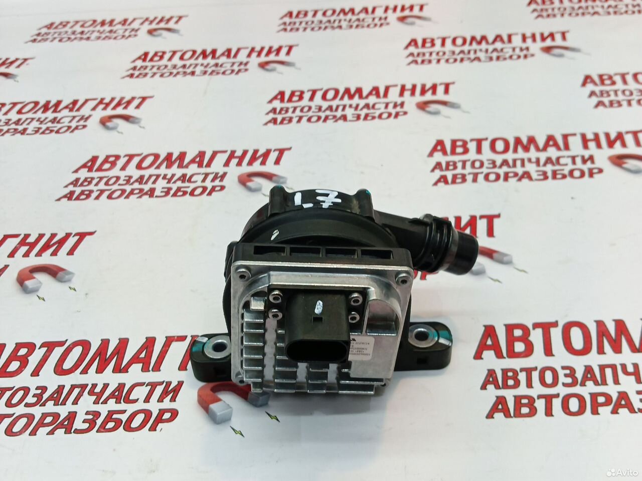 Помпа насос охлаждения двигателя Lixiang L7