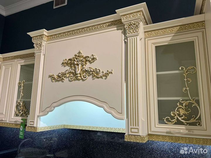 Цена за угловой кухонный гарнитур