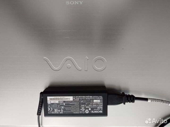 Ноутбук sony vaio i5