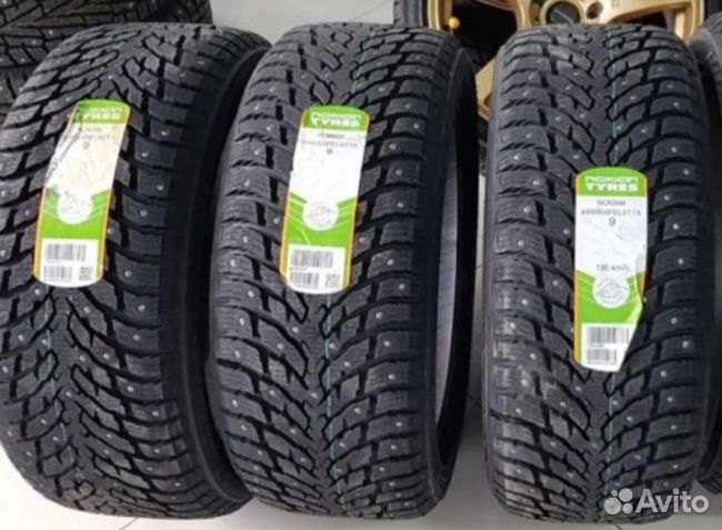 Nokian Tyres Hakkapeliitta 9 SUV 295/35 R21