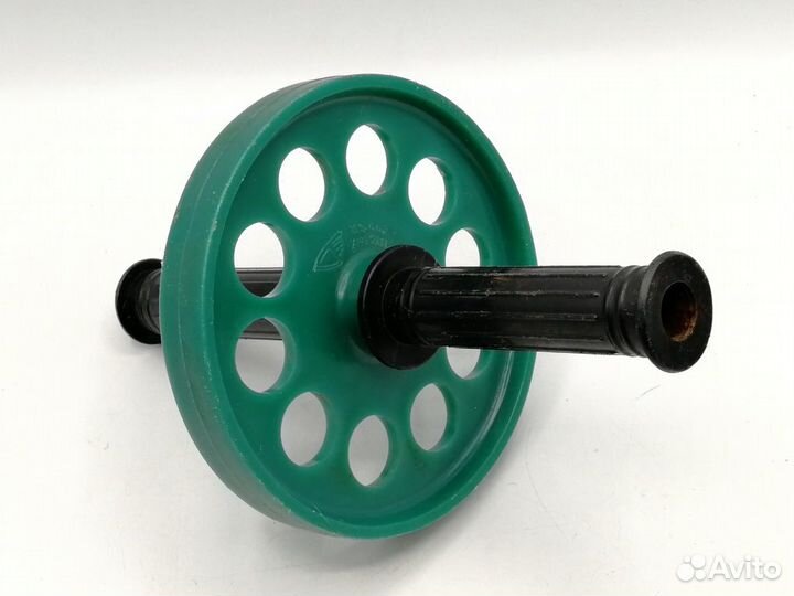 Тренажер с ручками Колесо для пресса пластик