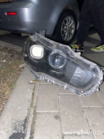 Фара lancer 10 правая