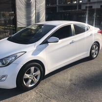 Hyundai Avante 1.6 AT, 2012, 315 000 км, с пробегом, цена 950 000 руб.