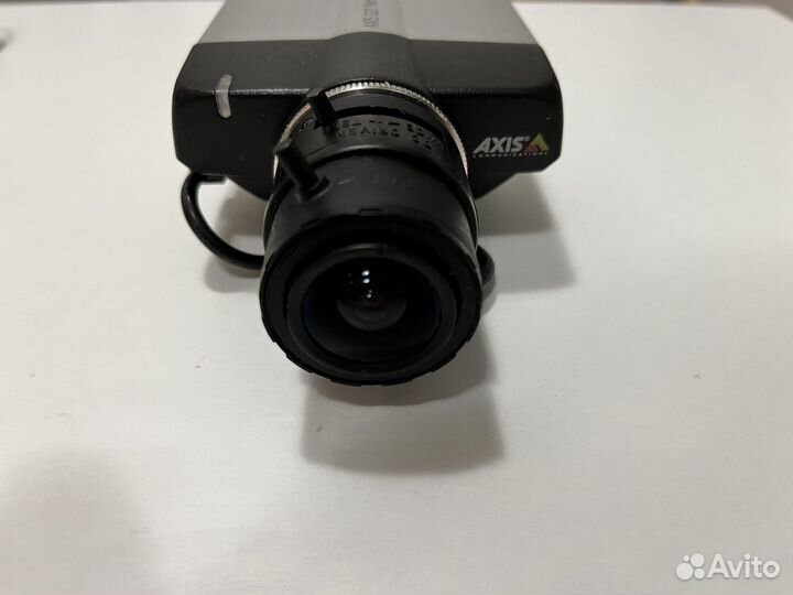 Камера axis 221