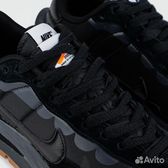 Кроссовки Nike Vapor Waffle x Sacai Black / Gum