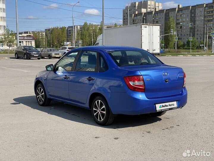 LADA Granta 1.6 МТ, 2018, 42 000 км