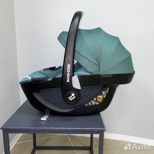 Автолюлька Maxi Cosi pebble 360