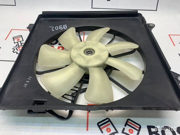 Вентилятор охлаждения радиатора Honda Accord 8 пра