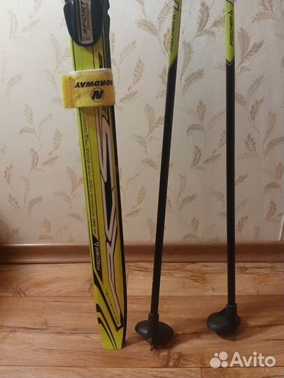 Беговые лыжи