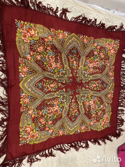 Павловский платок