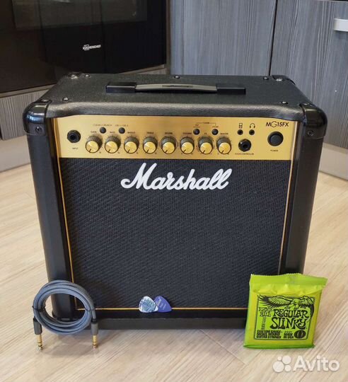 Marshall MG15FX Gold (Комбоусилитель с Эффектами)