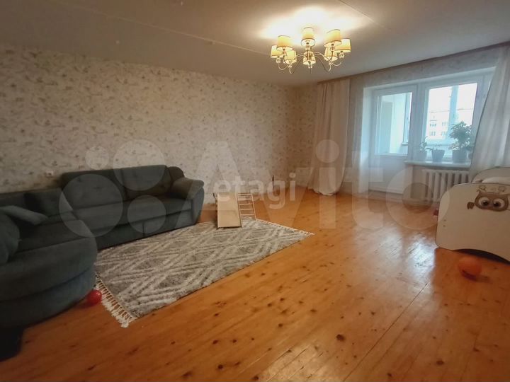 3-к. квартира, 93,2 м², 2/4 эт.