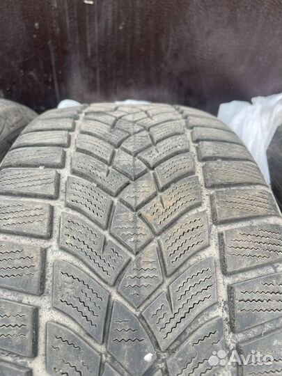 Goodyear UltraGrip Performance+ 225/50 R17 94H