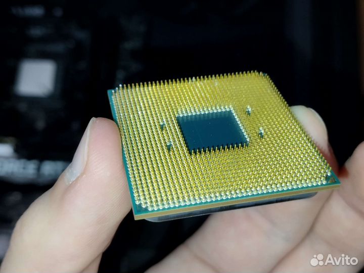 CPU AMD Ryzen 7 3700X (16-поточный)