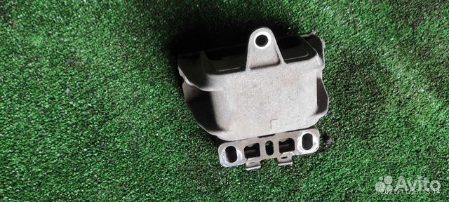 Подушка двигателя правая volkswagen golf IV 1.6